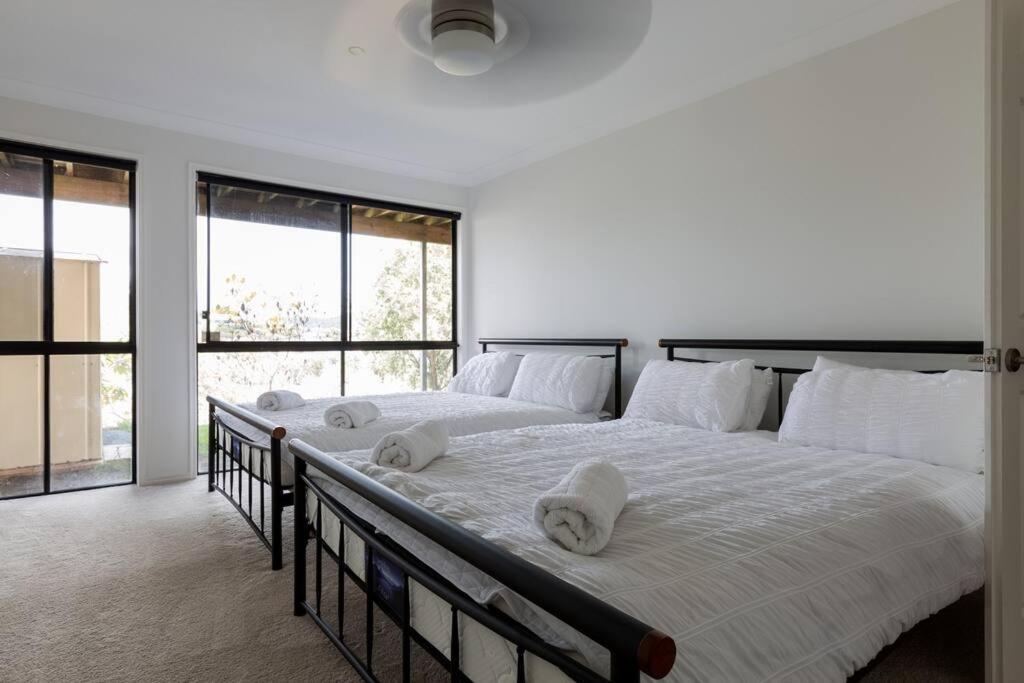 Family Fun Oasis Pool Retreat Near Theme Parks Apartment *